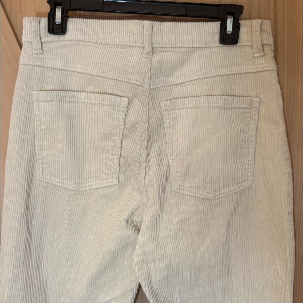 cabi Palm Beach Crop Wide Wale Corduroy Pants in Bone Sz 6 ButtonFly NWOT #4513 - Picture 6 of 10
